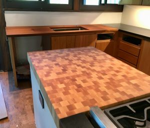 mthumb.php-2 At Garden State Soapstone, we packed sinks, stair treads, vent hoods, and of course countertops into our project list for 2019.