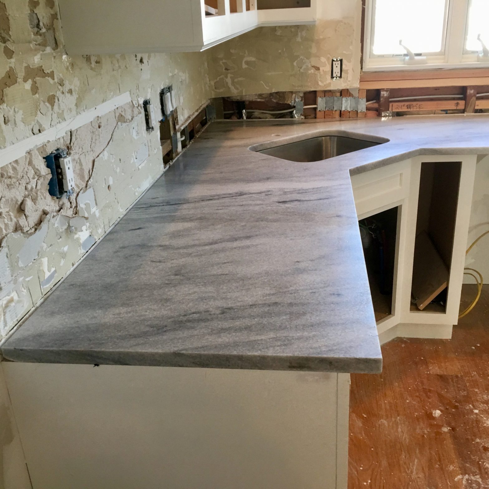 White Cherokee Marble 3cm honed (Sea Bright, NJ)