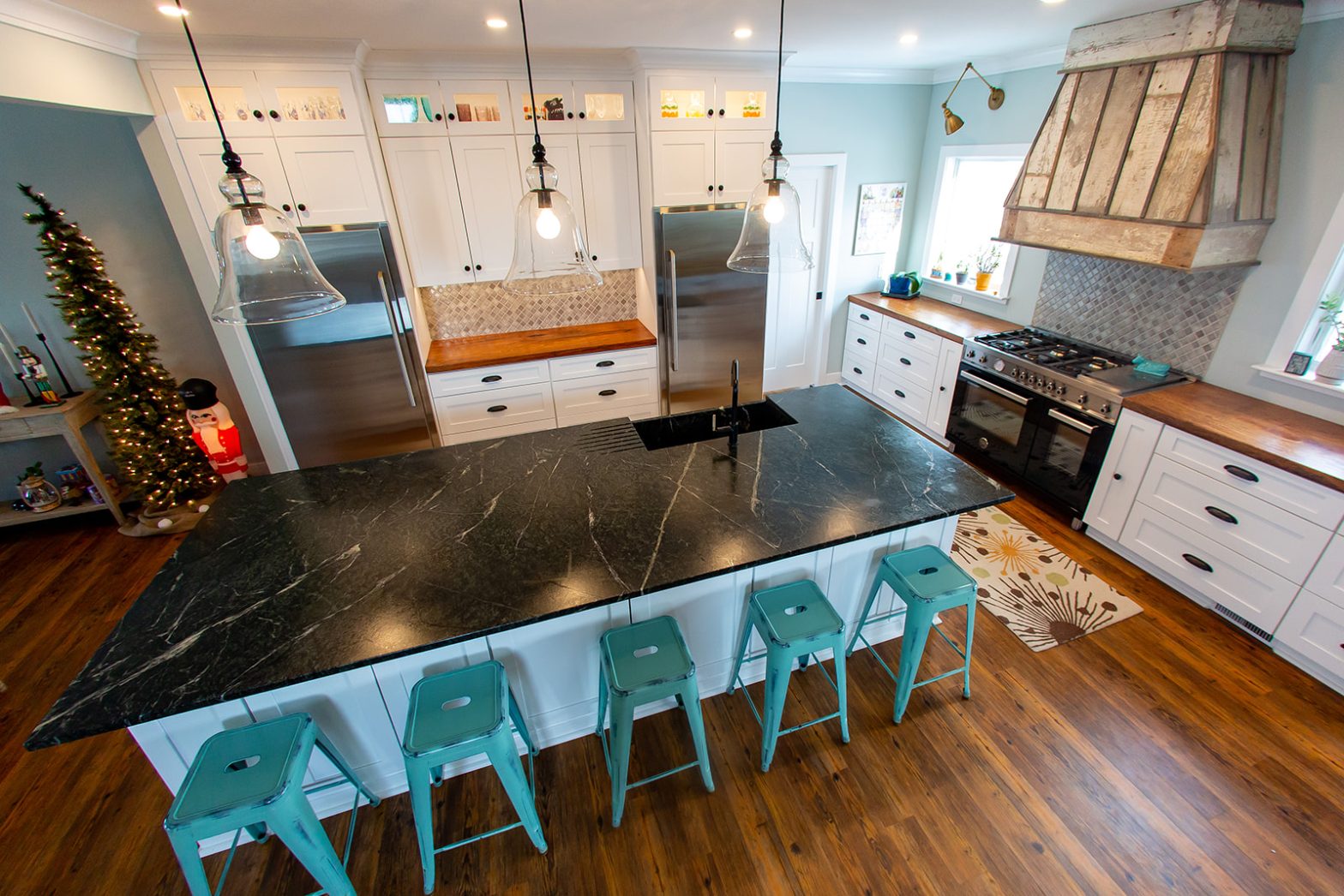 Mango Wood kitchen countertop & Pacific Soapstone with runnels